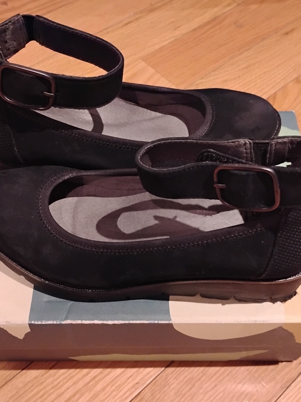 EARTH Zurich Sion Black LEATHER Shoe Size 6....in the Mary Jane Style